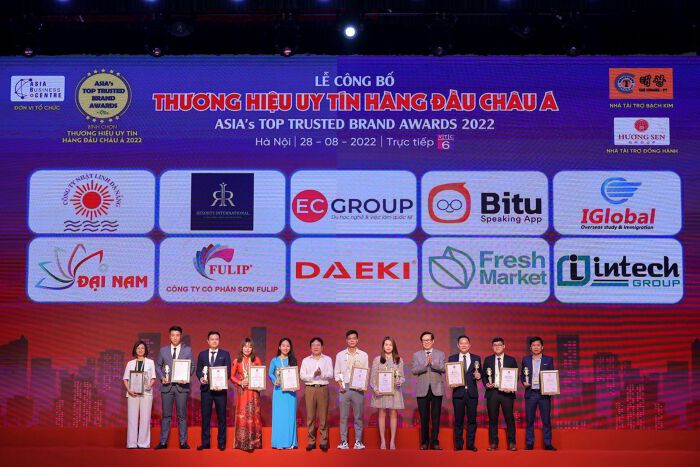 CEO Hoàng Hữu Thắng nhận giải thưởng thương hiệu uy tín hàng đầu châu Á