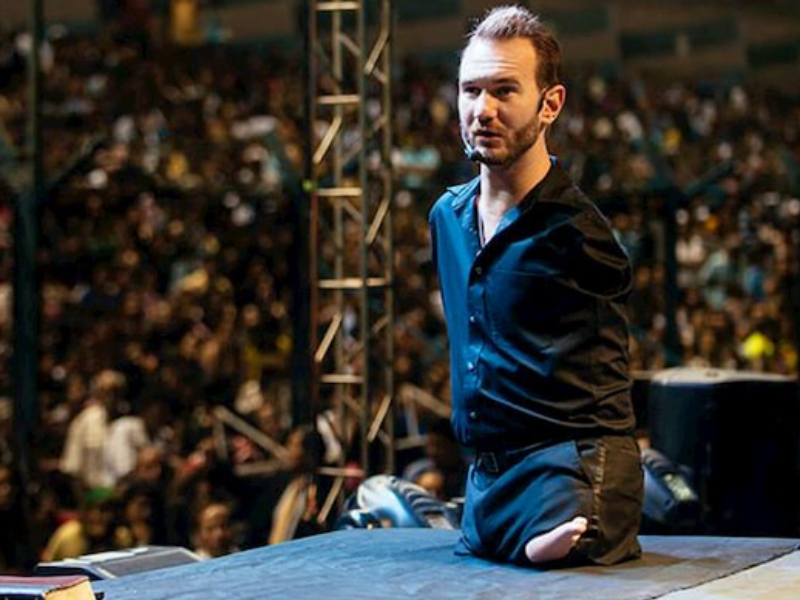 Hành trình vượt lên số phận của Chàng trai Nick Vujicic