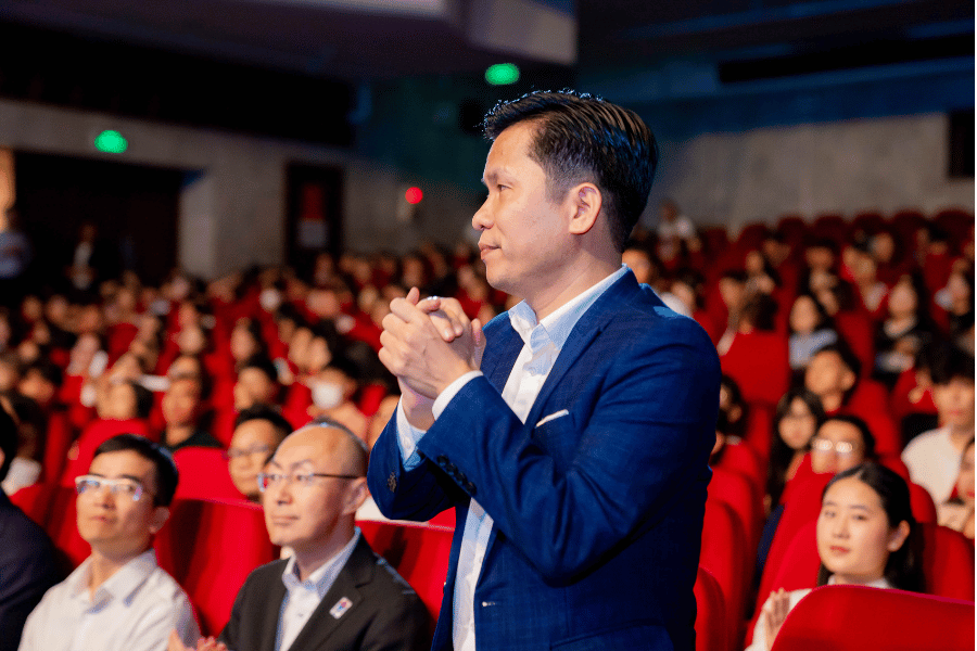 Doanh nhân Hoàng Hữu Thắng đồng hành cùng Khởi nghiệp cùng Kawai 2025
