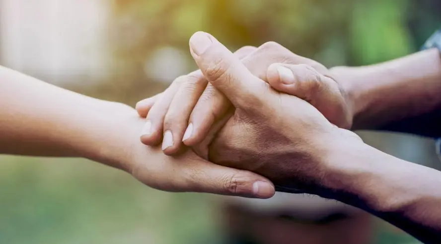 Lòng trắc ẩn là gì? Và 10 cách thực hành lòng trắc ẩn mỗi ngày