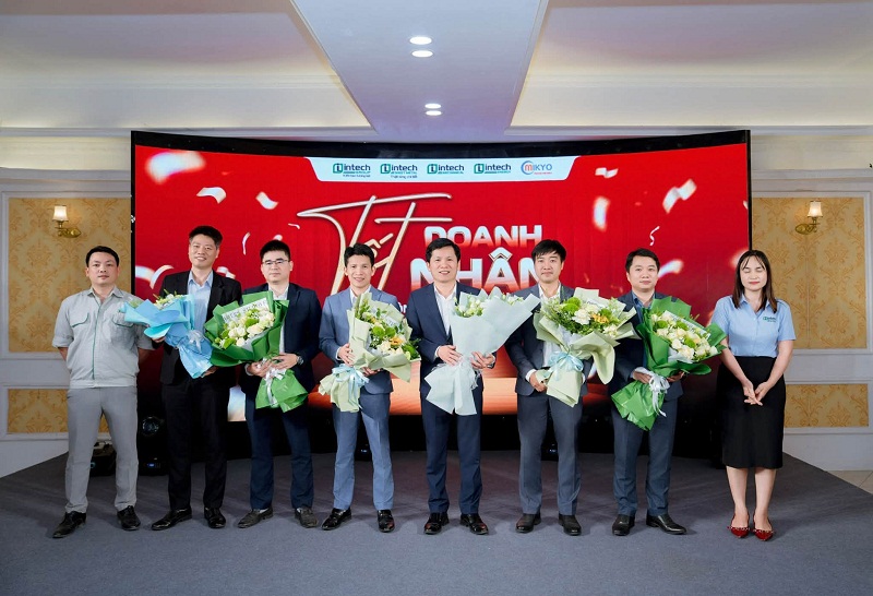 Tết doanh nhân