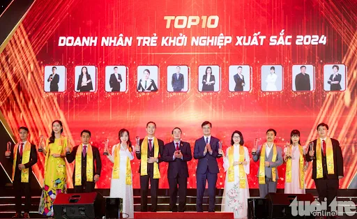 Trao giải doanh nhân trẻ khởi nghiệp xuất sắc 2024