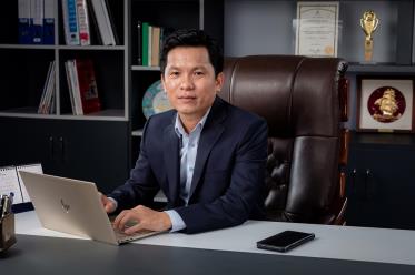 Ông Hoàng Hữu Thắng chia sẻ 8 chiến lược truyền thông marketing cho CBCNV Intech